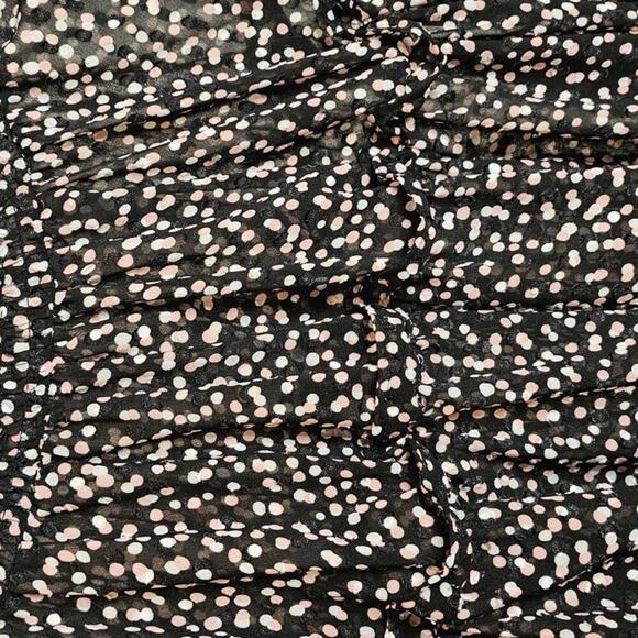 Chic Black Floral Blouse with Ruffled Sleeves - Picture 2 of 5